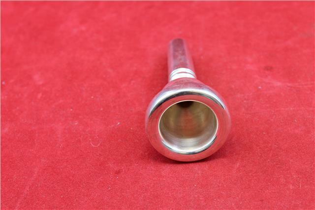 https://i.ebayimg.com/00/s/NDI2WDY0MA==/z/FUwAAOSwVdZh3uQ9/$_10.JPG?set_id=880000500F