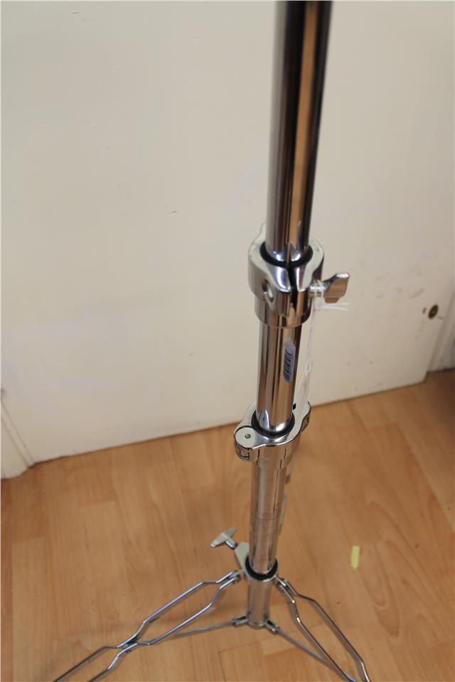 https://shared1.ad-lister.co.uk/UserImages/04d903ed-fca1-47f6-8664-73aff100945d/Img/hardware/OGPN-004796-(4).JPG